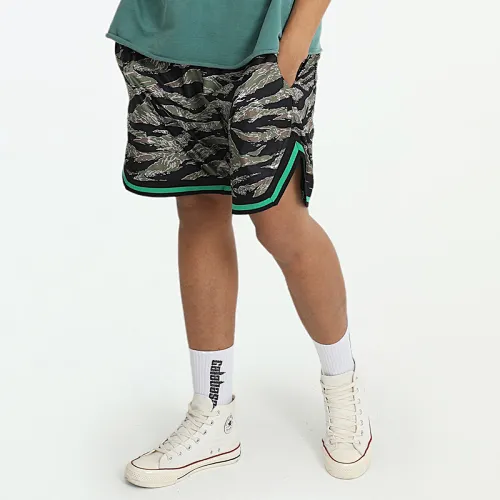 men camo shorts manufacturer