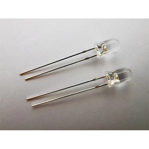 5mm 546 round LED dip diodes in red