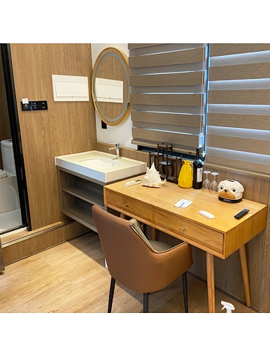 prefabricated modular container building