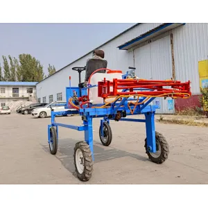 Self-propelled four-wheel sprayer