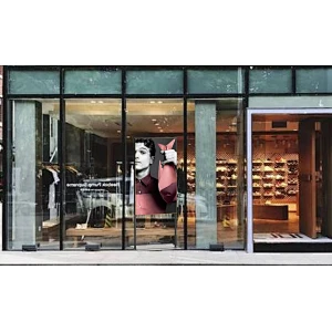 high brightness digital signage