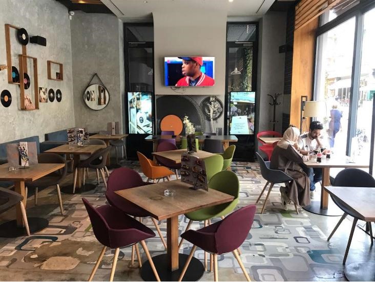 wall mounted LCD Screen for home