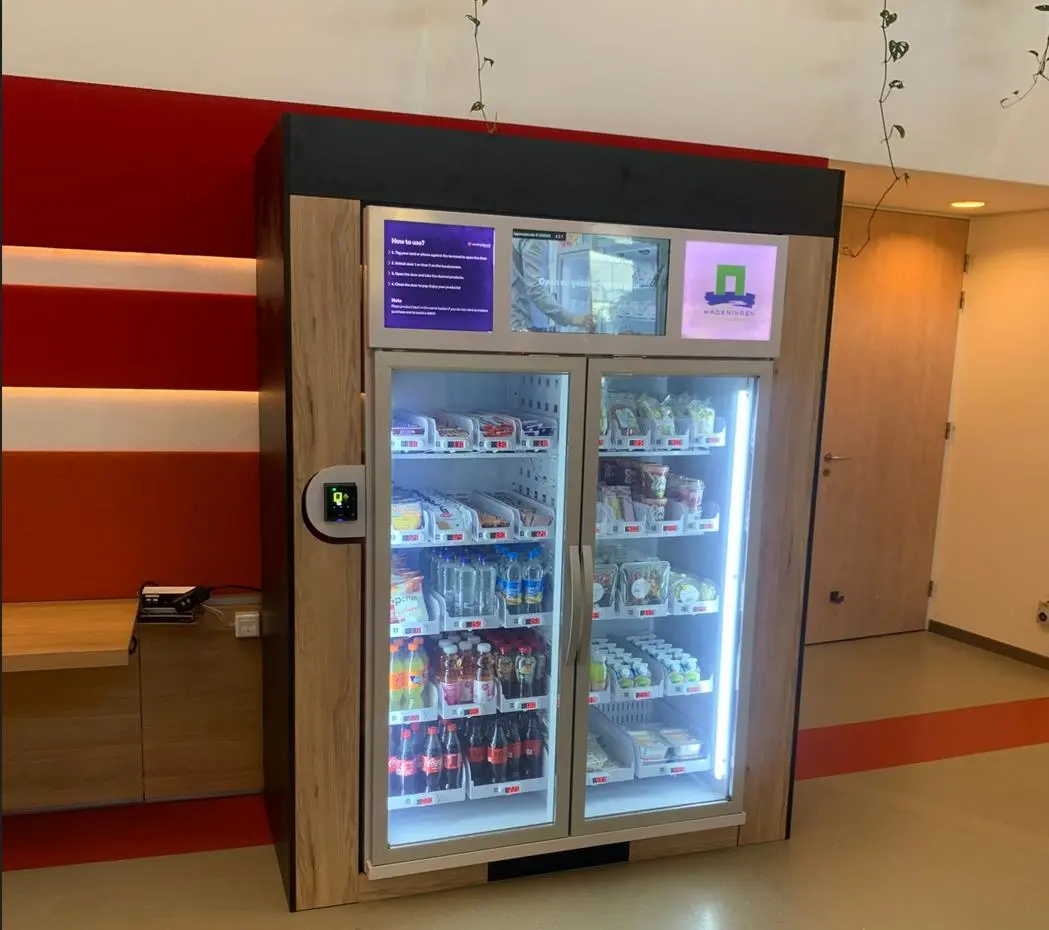 Netherlands: Snack Drink Vending Machine in Netherlands Micron Smart Fridge Vending Machine