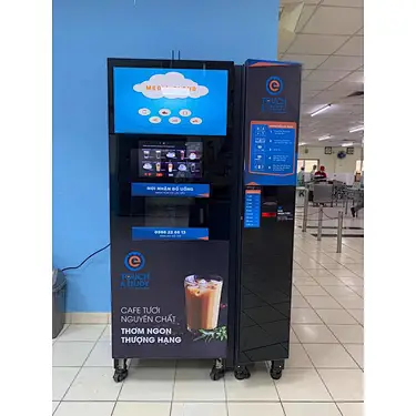 vending machine in Vietnam