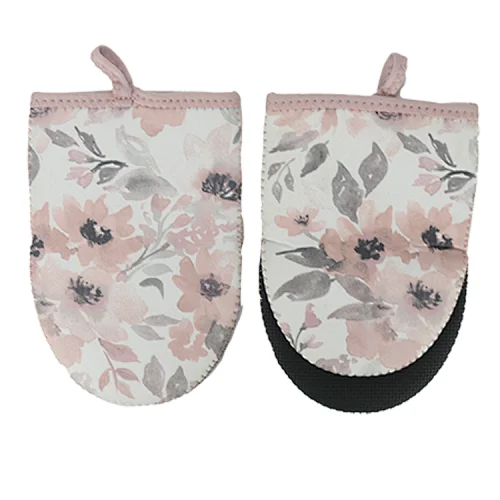 Neoprene cute oven mitts