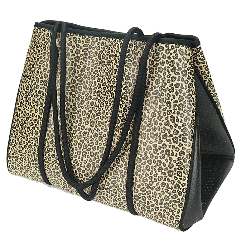 Manufacturer Wholesale customized foldable travel tote bags women