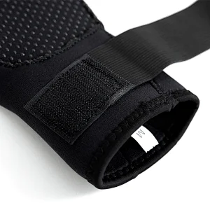 waterproof touch screen  mittens