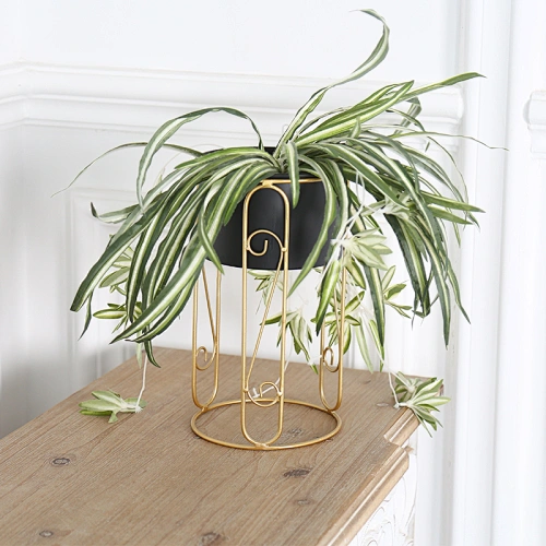 Metal Plant Stand
