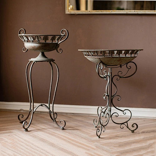 Metal Pot Stand