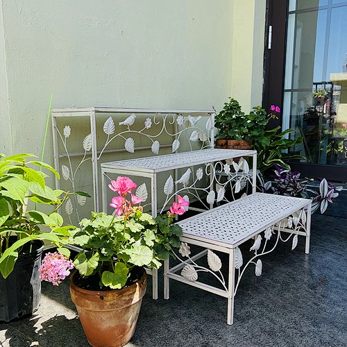 3-Tier Metal Plant Stand Indoor Tiered Outdoor Plant Holder for Flower Pot Display Garden Ladder Shelf