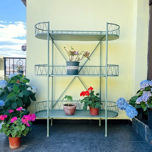 Stand Shelf
