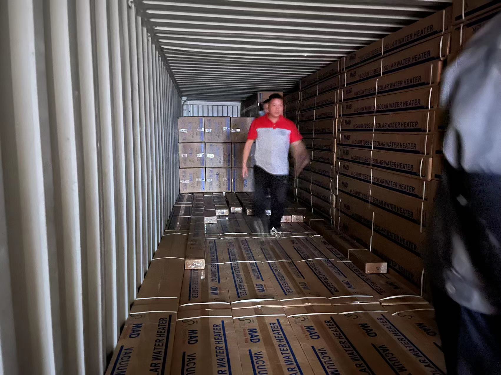 SUNSEEKER SolarDestination Lebanon, solar water heaters loaded from