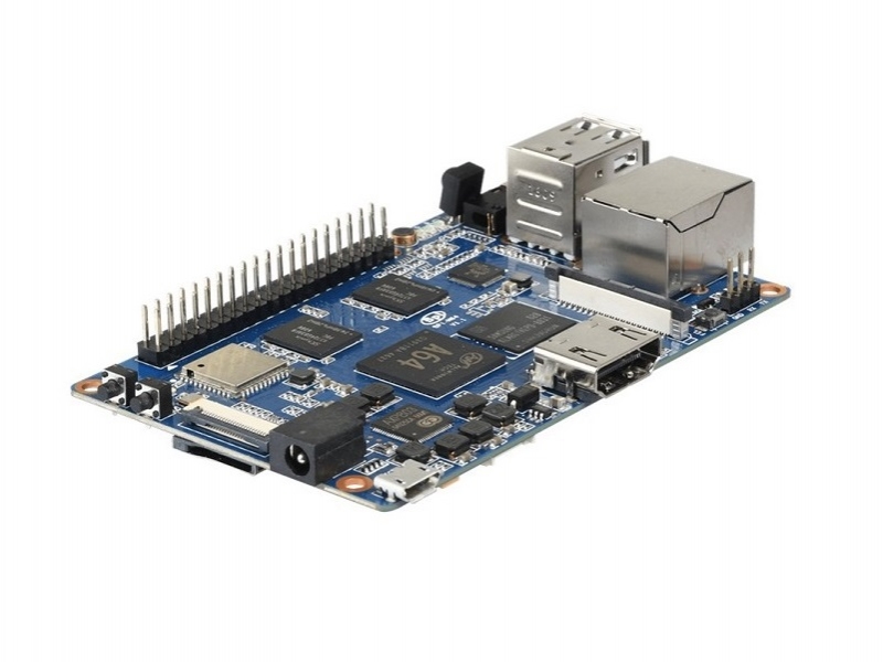 Allwinner A64 チップ設計を備えた Banana Pi BPI-M64、2 GB DDR3 RAM、および 8G eMMC