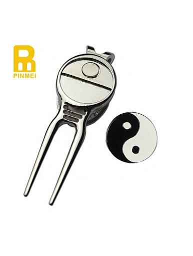 custom divot tool golf