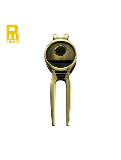 personalised pitch mark repairers