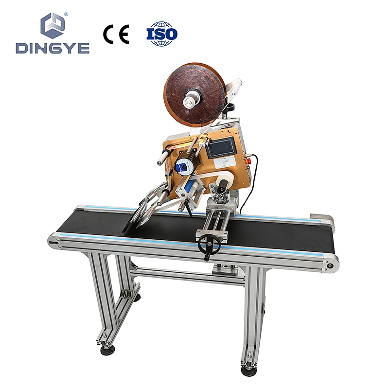 Automatic labeling machine