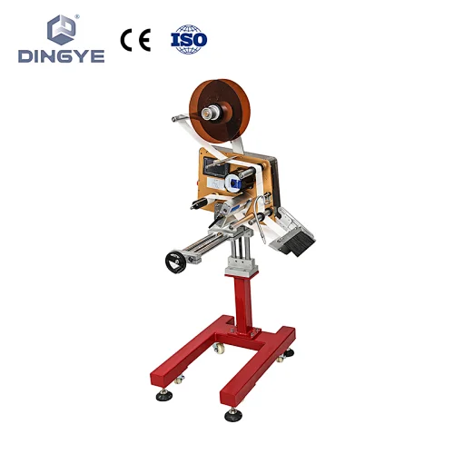on-line type labeling machine