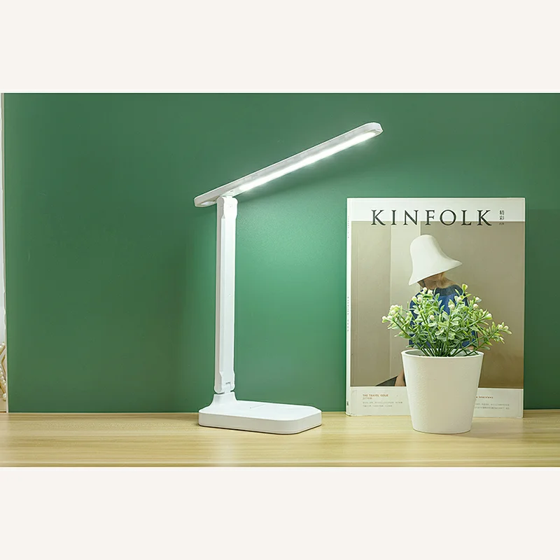 European Rotary Table Lamp White Black Color