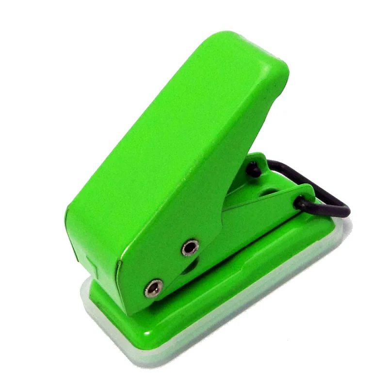mini paper puncher