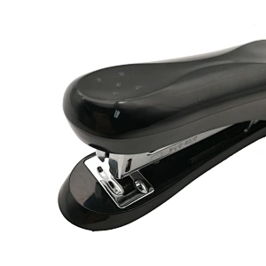 desktop half strip 24/6 staples stapler