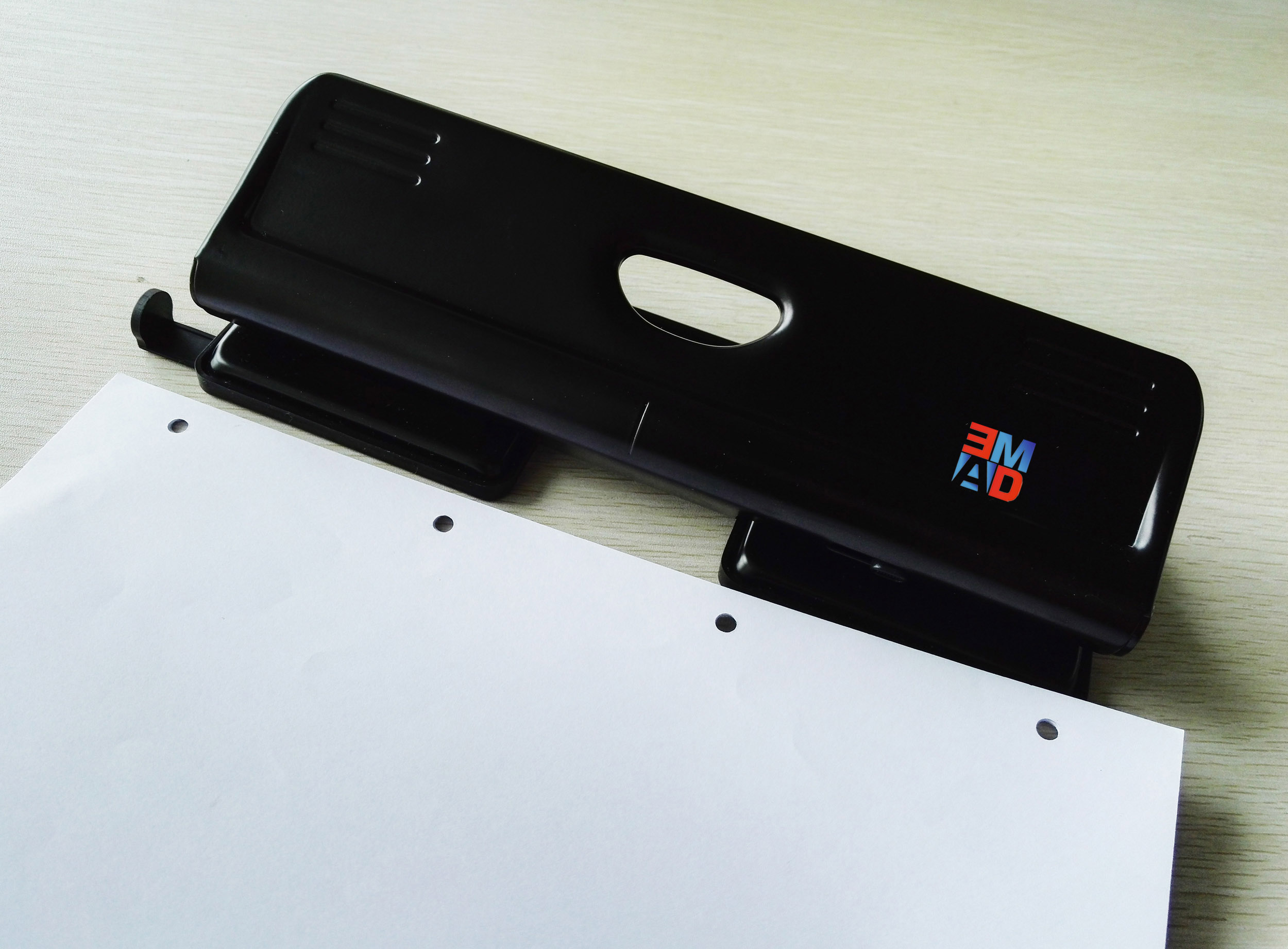 4 hole puncher