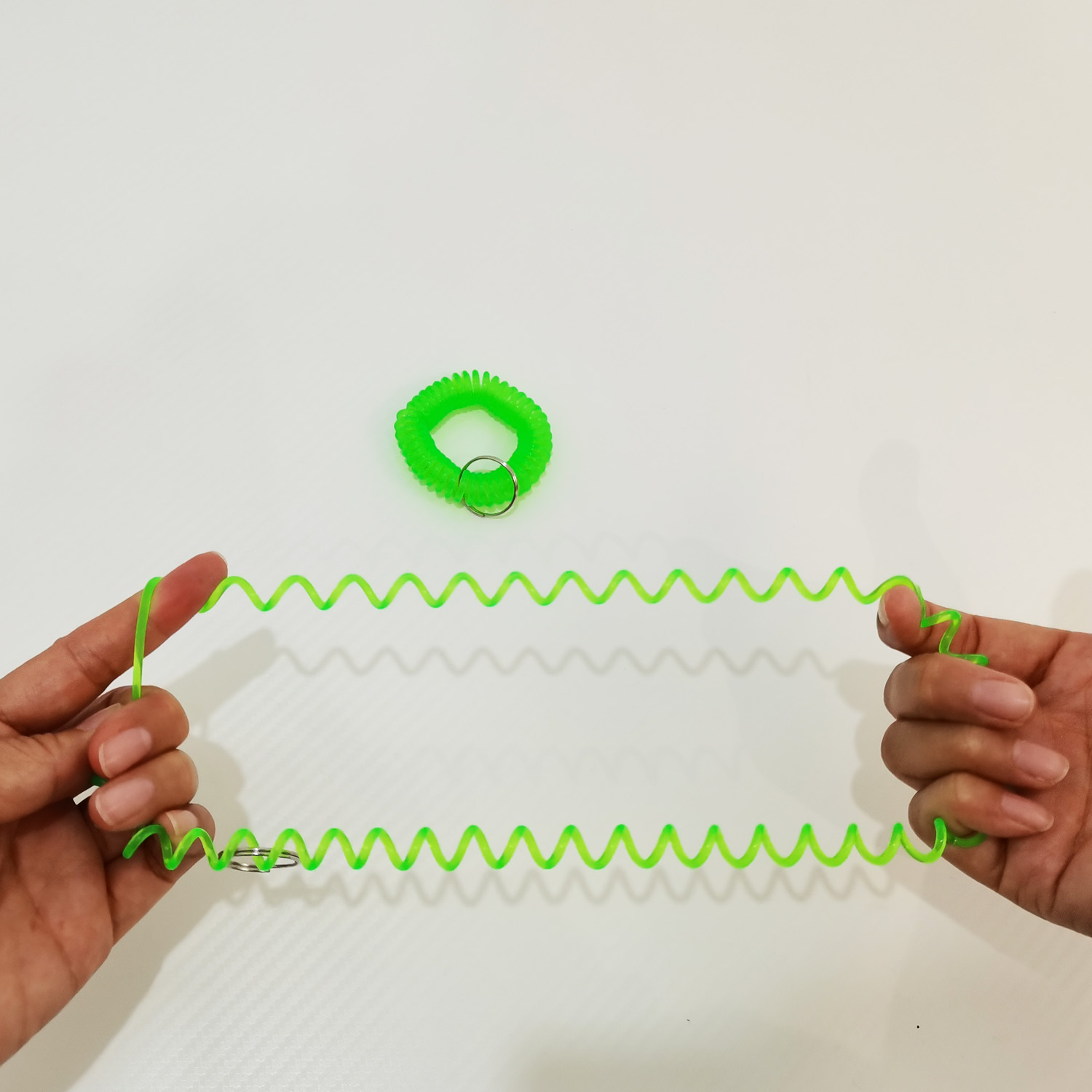 stretchable plastic key ring wristband manufacturer