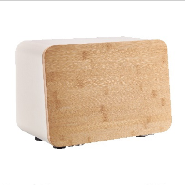 Nordic bread bin with cutting board