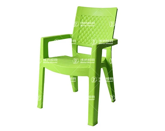 Inserted chair