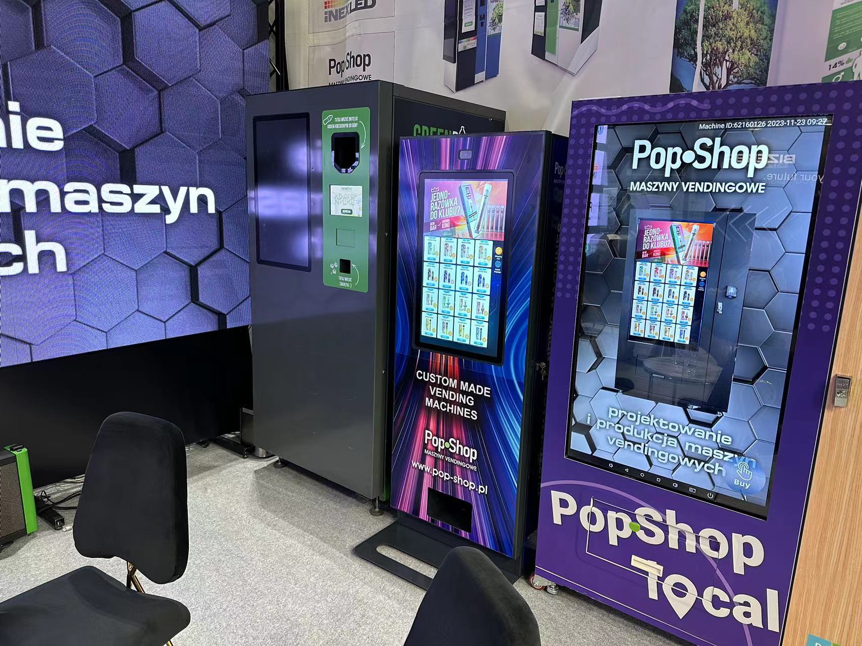 Full Touchscreen Vending Machine at Vending Show in Poland