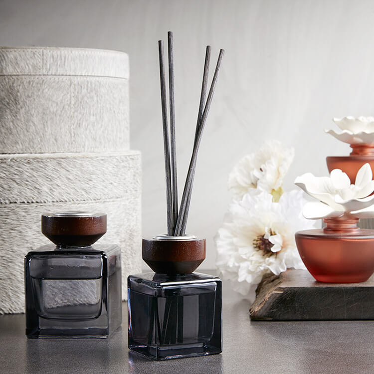 square diffuser glass bottle