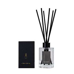 transparent diffuser glass bottle