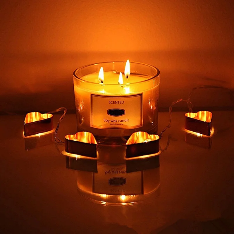 3 wick scented candles