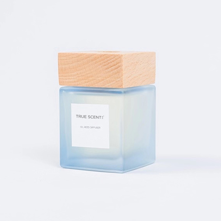 square diffuser bottle