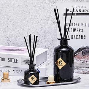 reed diffuser glass bottle