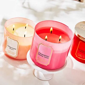 3 wick candles scented
