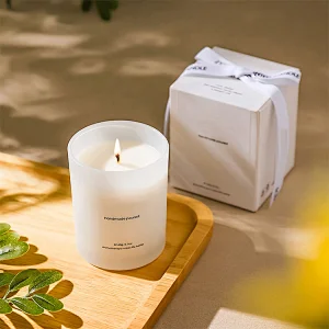 scented candle manufacturer
