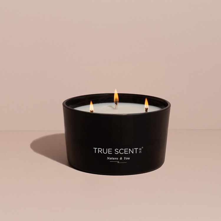 3 wick scented candle