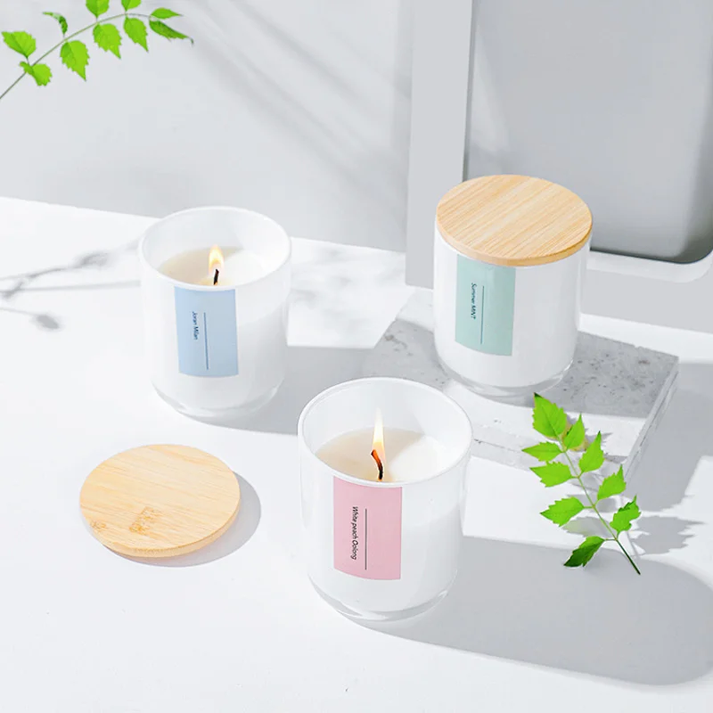 scented candle for bedroom