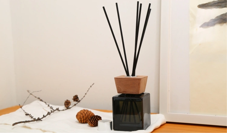 square reed diffuser bottle