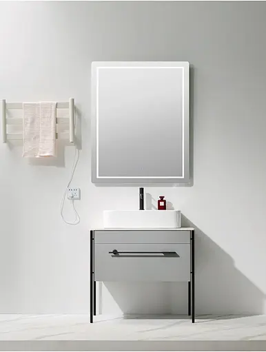 Traditional Bathroom free standing Cabinet