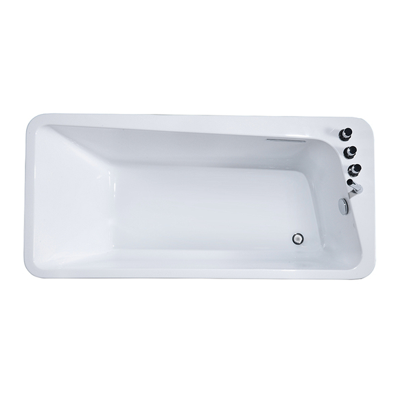 soaking tub