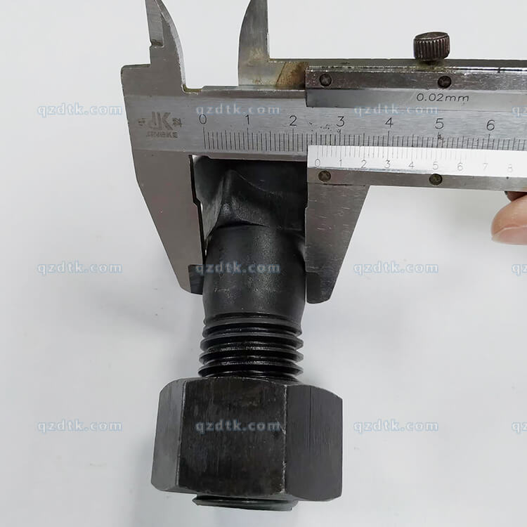 clipped head plow bolts