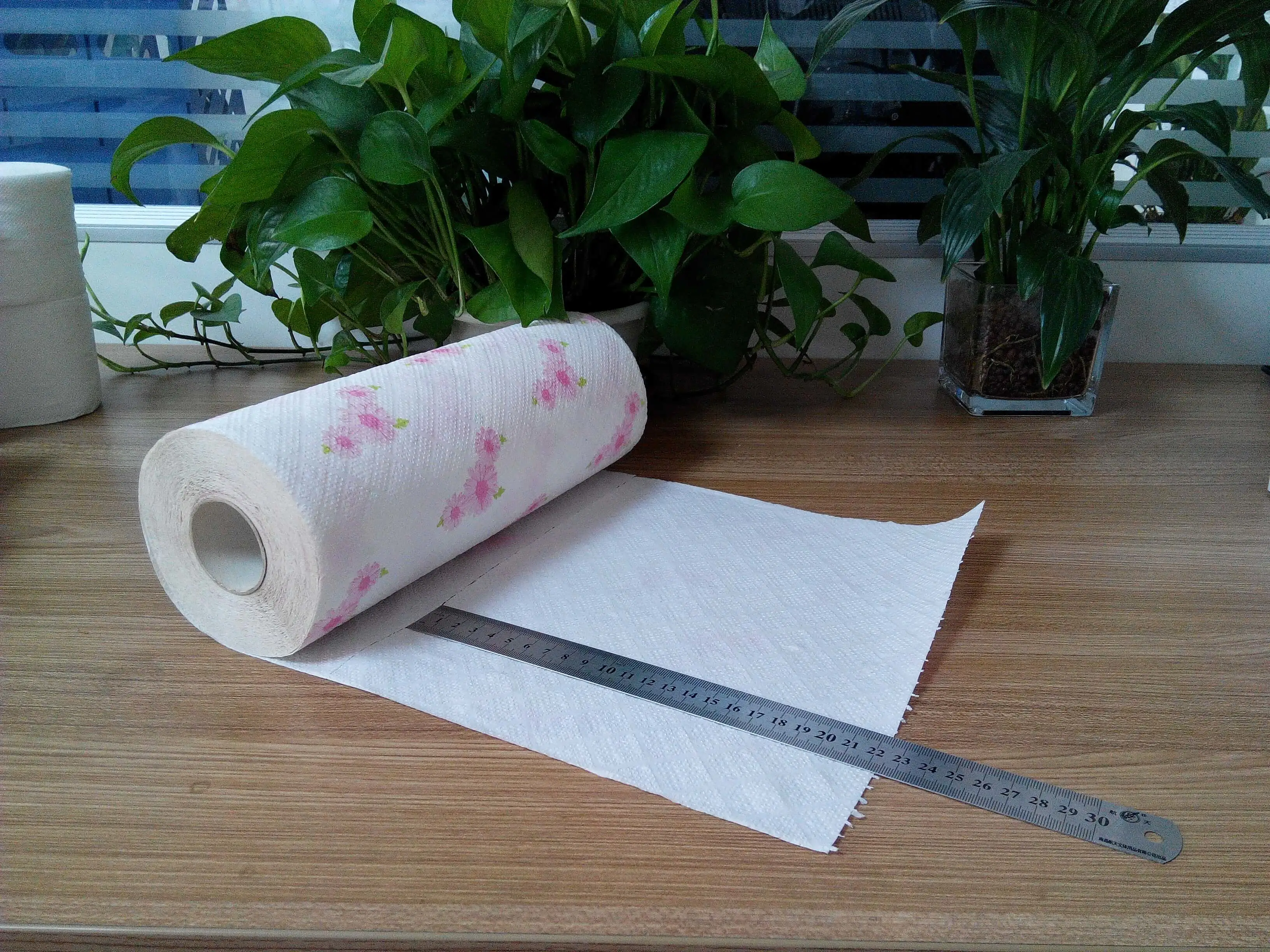 Full Embossed Individually Wrapped Kitchen Towel Paper Wholesale_7