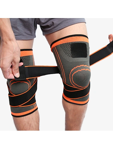 Knee Sleeve With Straps