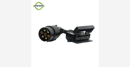 4 way flat to 7 way round adapter,