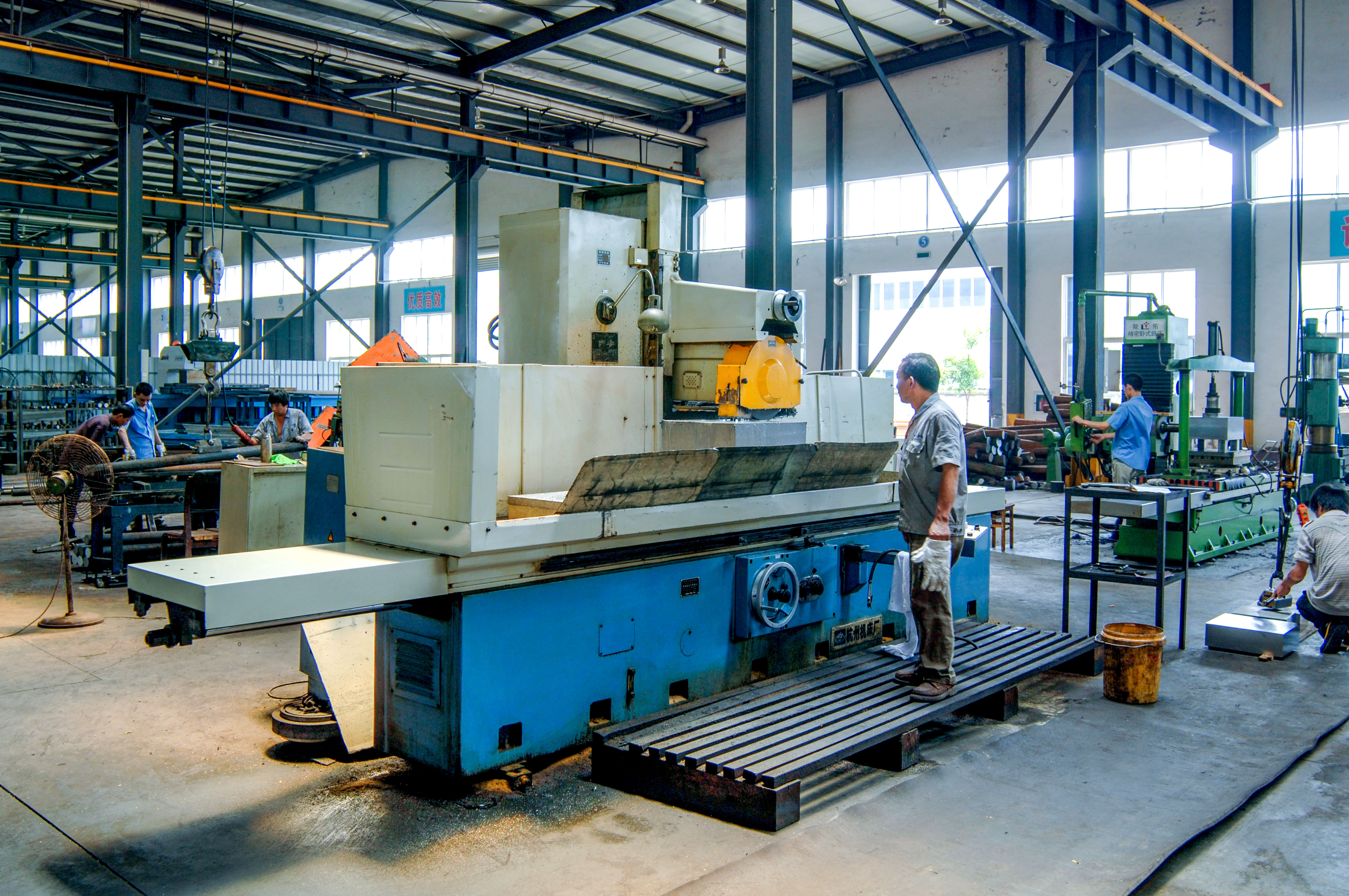 milling machine,cnc milling,cnc milling machine,vertical milling machine