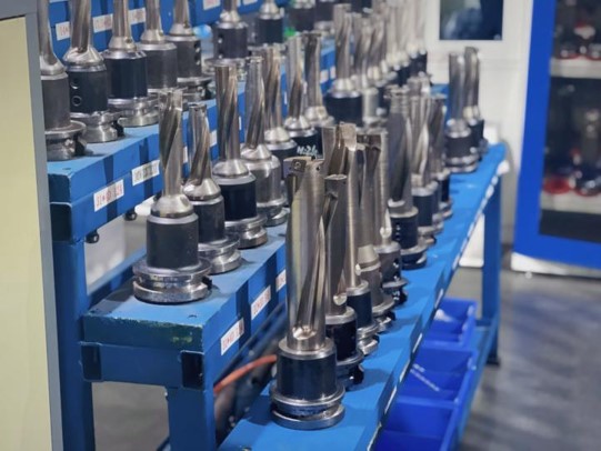 machining tool,precision machining,precision manufacturing,precision castparts corp,precision machined components,precision molding,cnc precision machining,precision metal products pvt ltd,precision tool and die