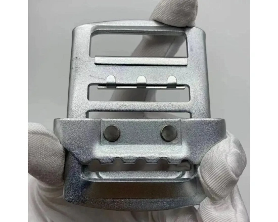 Metal belt buckle