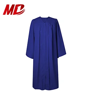 Customized Matte High School Graduation Cap and Gown with Year Charm