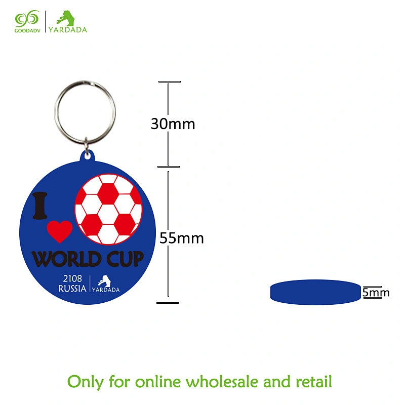 2018 color football pattern soft PVC keychain, round convenient, high quality and beautiful keyring in stock.